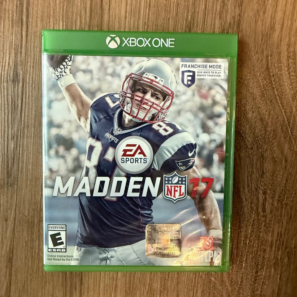 Madden NFL 17 Xbox One EA Sports Football Game Rob Gronkowski Cover
